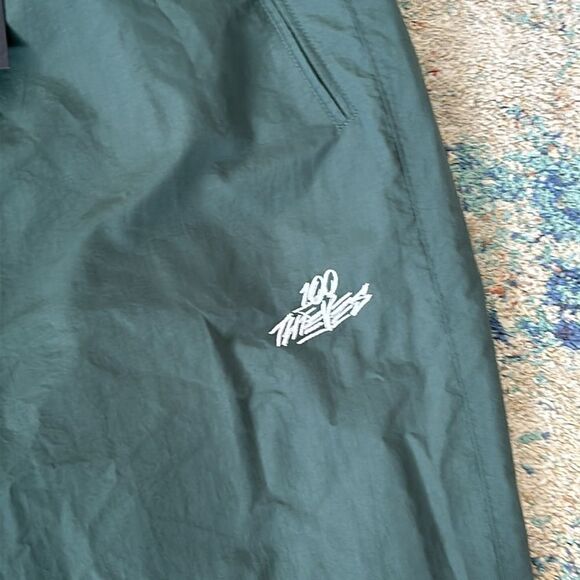 NWT 100 Thieves Foundations Nylon Pants in Green - Picture 8 of 9